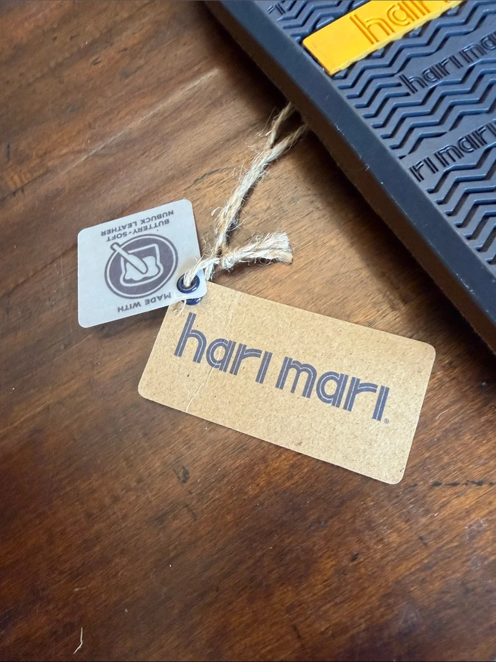 Hari Mari Bourbon Fields Men US ASST. Sizes ACS